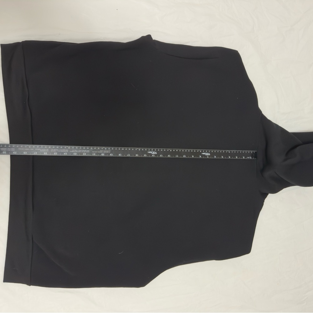 Classic Black Hoodie for Men - Picture 7 of 10